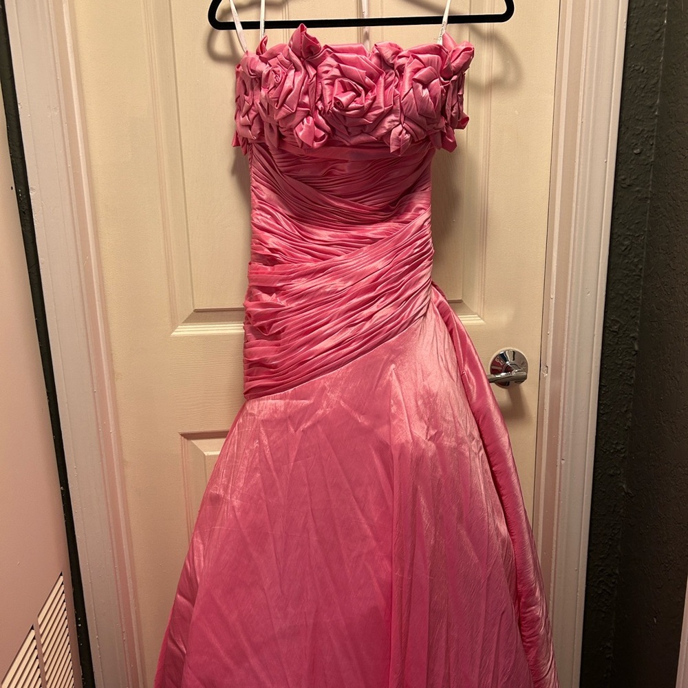 Tony Bowls Le Gala Pink Satin Dress